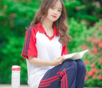 Hoàng Thị Diệu Anh